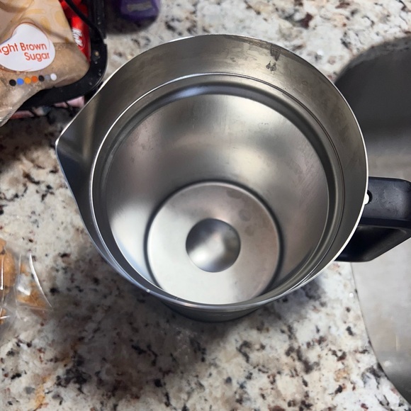 Stanley Black and Silver French Press - Picture 3 of 4